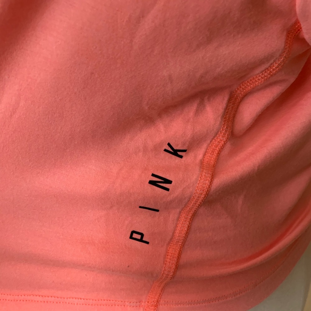 SOLD 🚨Pink Super Soft Cropped Yoga Top - Picture 4 of 5